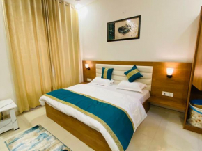 RY Luxuries hotel